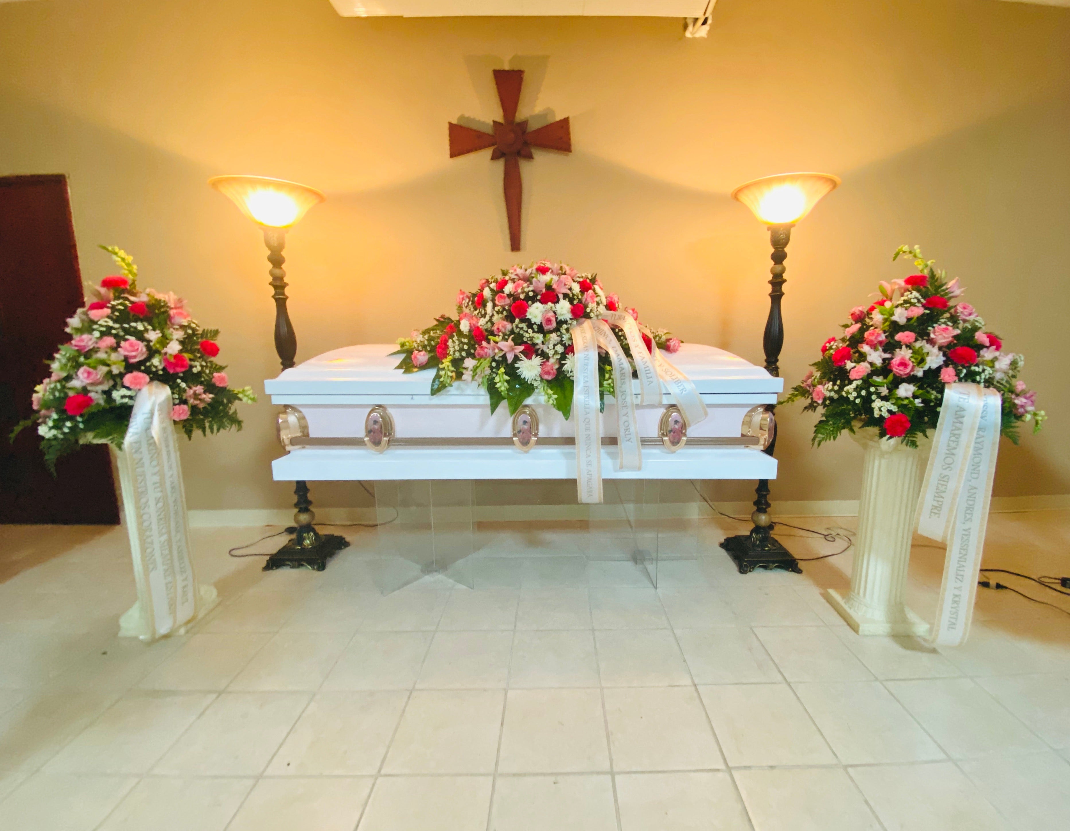 Cubierta de Ataúd & Esquinas